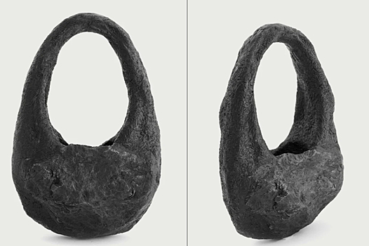 Французский бренд сделал сумку из метеорита, упавшего 55 000 лет назад