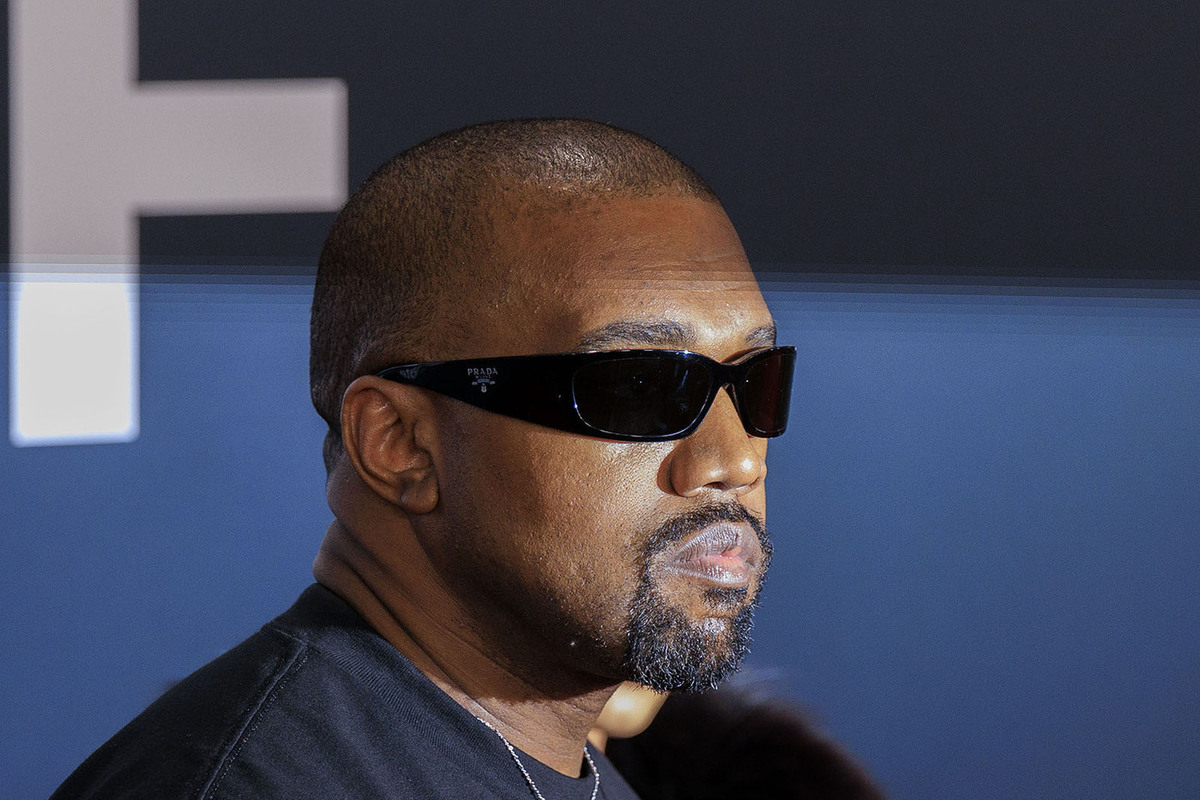 Тревожные ожидания: Канье Уэст вскользь объявил о новом альбоме