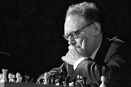 Как из сборной СССР по шахматам исключили чемпиона мира — почему Михаил Ботвинник не сыграл на Олимпиаде-1952