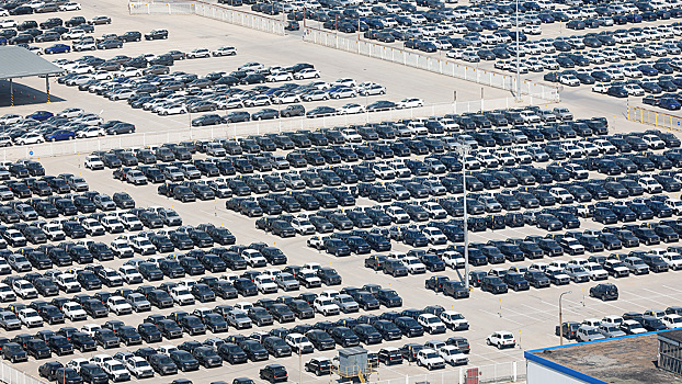 Глава АвтоВАЗа предложил заставить госкомпании закупать российские авто