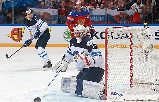 Сборная России открыла счёт в матче 1/2 финала с Финляндией