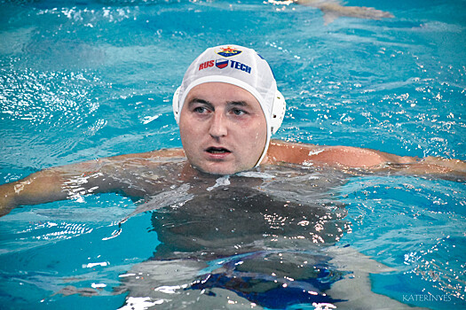 Учитель из Куркина стал серебряным призёром России по водному поло
