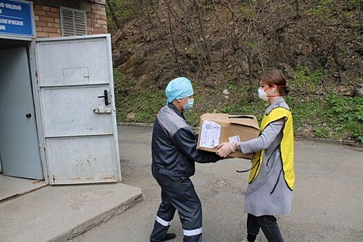 Приморские угледобытчики обеспечили медиков Владивостока более чем полутысячей обедов