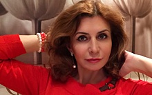 Звезда "Дом 2" Ирина Агибалова случайно показала обвисшую кожу на руках