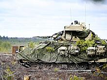 Пентагон: Зеленский так легко подставляет под удар Abrams и Bradley, будто делает их сам