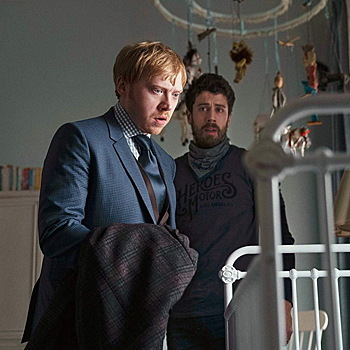 Жутковатый дом показан в тизерах «Прислуги» М.Найта Шьямалана (Видео)