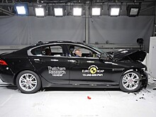 Названы самые безопасные автомобили 2015 года