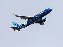 Обнажившийся перед бортпроводниками экс-полицейский избежал тюрьмы