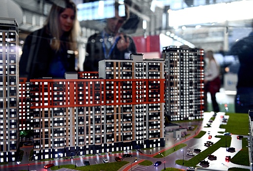 Минстрой продолжит работу по цифровизации городов