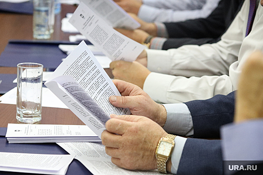 Челябинского депутата вызвали на комиссию из-за пьяного