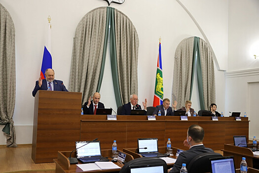 Дума города Владивостока утвердила изменения в Устав города