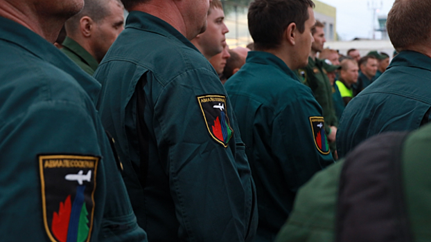 Парашютисты-десантники Авиалесоохраны, боровшиеся с огнем в Зауралье, покинули регион