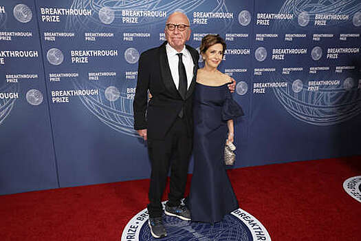 Экс-тещу Абрамовича Жукову заметили на свидании с медиамагнатом Мердоком