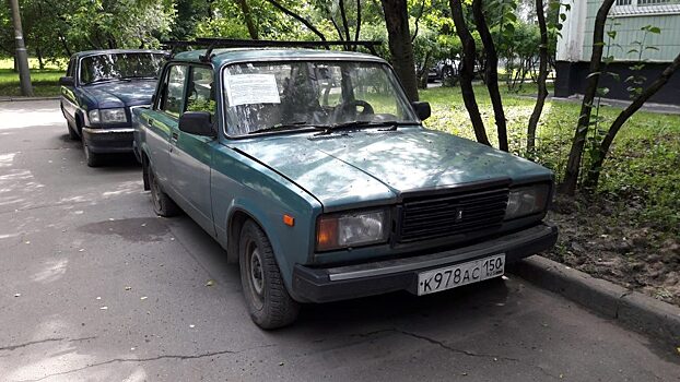 Четыре брошенных авто найдены во дворах Лианозова