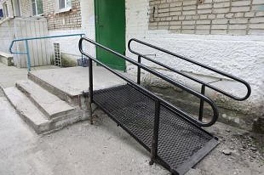 Во всех жилых домах Приморья появятся пандусы и видеодомофоны