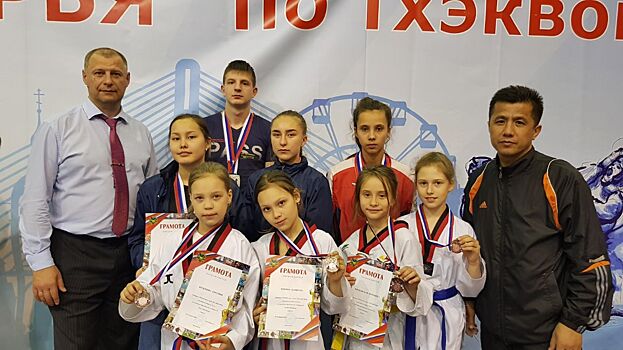 Хабаровские тхэквондисты отличились на Кубке Приморья
