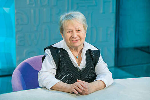 Композитор Пахмутова: песни о войне проникают глубоко в душу