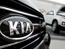 Kia готовит четырехдверное купе