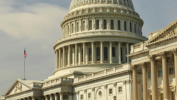 Сенаторы потребовали от казначейства США расследовать «панамагейт»