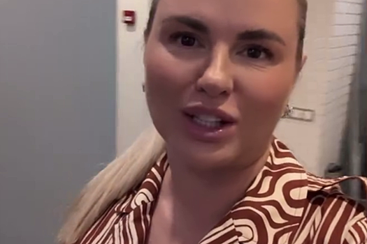 Певица Анна Семенович посоветовала не отучаться от мастурбации на ее фото