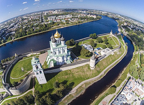 Псковская область осталась регионом с пониженной устойчивостью в рейтинге «Петербургской политики»