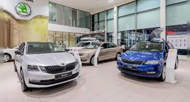 Компания Skoda объявила скидки на свои автомобили в России в феврале