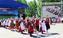 В Ижевске на центральной площади исполнят карельский рэп и йойки саамов