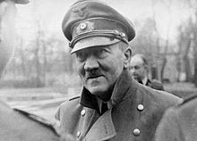Мог ли Гитлер сбежать из окружённого Берлина в апреле 1945 года