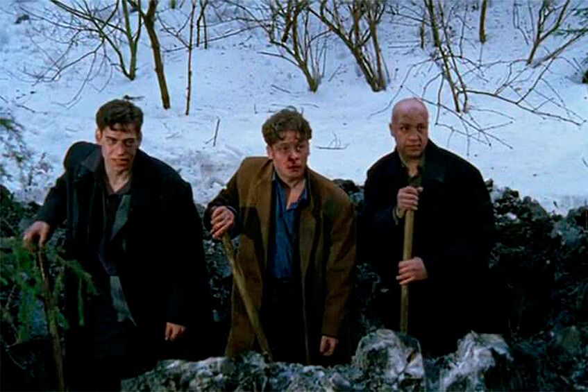 Следователи установили, что он только хранил вещество и не собирался его продавать. В 2016 году на тот момент уже бывшего актера осудили на восемь лет колонии строгого режима. 