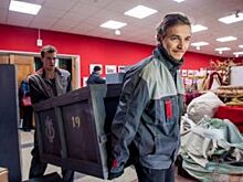 Из Барнаула в Москву отправили две фуры с реквизитом к спектаклю «Ползунов»