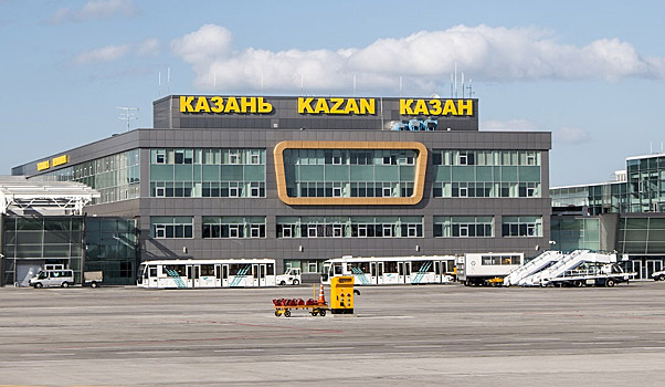 Туроператоры продолжают отменять рейсы на самое массовое туристическое направление