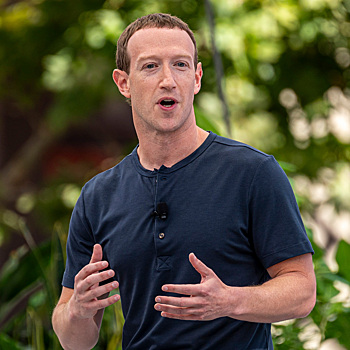 Марк Цукерберг спрячется от всех бед в бункере на Гавайях