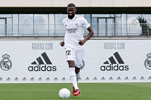 «Он немного идиот». Рафаэль ван дер Варт высказался о защитнике «Реала» Рюдигере