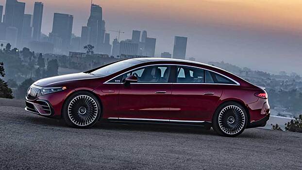 Mercedes-Benz отзывает электромобили EQS и EQE