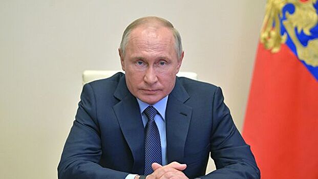 Путин поручил представить план по вакцинам для профилактики COVID-19