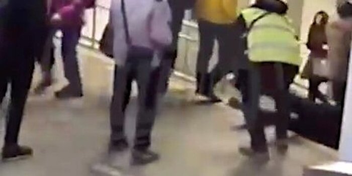 Задержан подозреваемый в нападении на контролеров в столичном метро