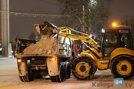 Снег ночью будут вывозить с девяти улиц и площадей Калуги