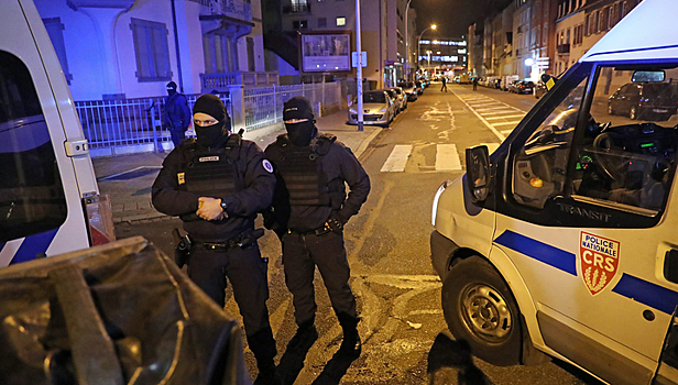 Неизвестный сообщил о бомбе на вокзале Страсбурга