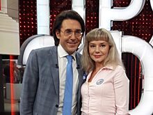 «Учительница в купальнике» из Барнаула приехала покорять столицу