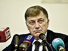 Спикер петербургского закса пригрозил журналисту армией