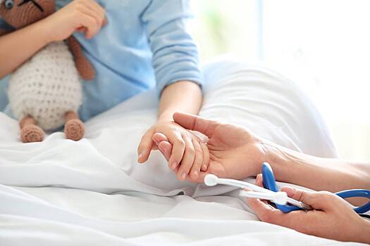 Врачи год не могли выявить у двухлетнего ребенка редкую форму рака