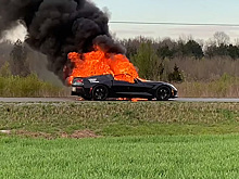 "Я потерял всё!": "Корвет" сгорел дотла