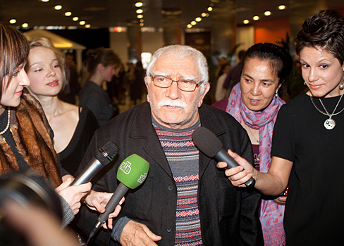 «В меня стреляли дважды»: сын Джигарханяна раскрыл подробности нападения