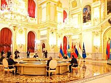 Какие заявления делают политики на фоне вооруженного конфликта Армении и Азербайджана