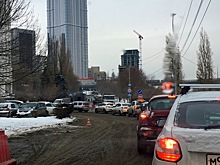 Еще не вечер: Саратов встает в пробки