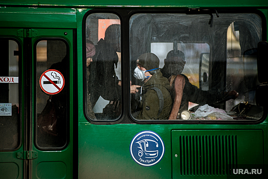 Власти Екатеринбурга запретили разборки с пассажирами в автобусах. Водителям дана жесткая инструкция