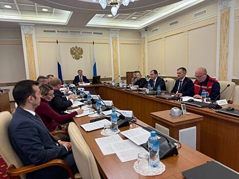 Меры по обеспечению безопасности дорожного движения обсудили свердловские власти