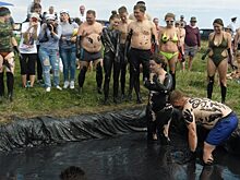 В Зауралье озеро Медвежье протестировали российские экстремалы