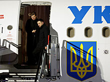 Самолет Зеленского преследовали военные дроны. Кто и зачем их запустил — неизвестно