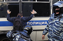 Фигуранта дела о массовых беспорядках Е.Жукова суд перевел под домашний арест